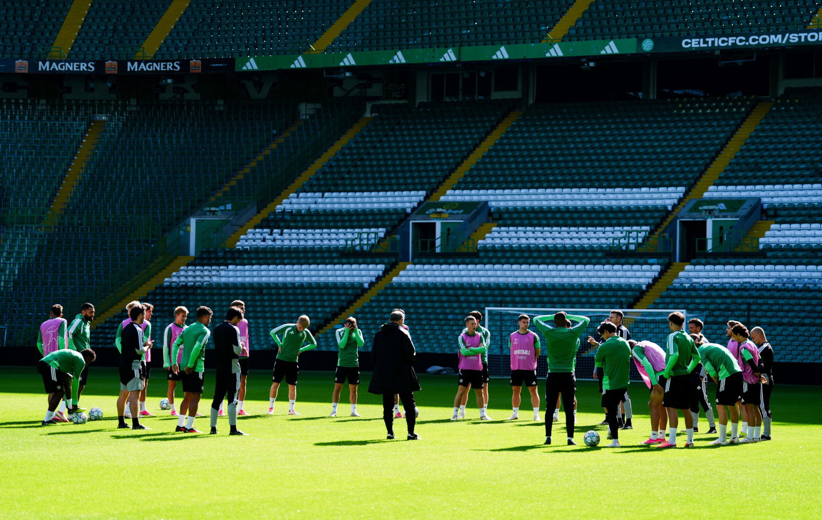 Celtic Park - Players Train