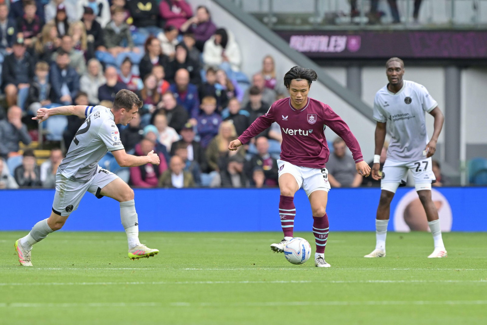 Reo Hatate makes Burnley debut as former Celtic star makes immediate impact